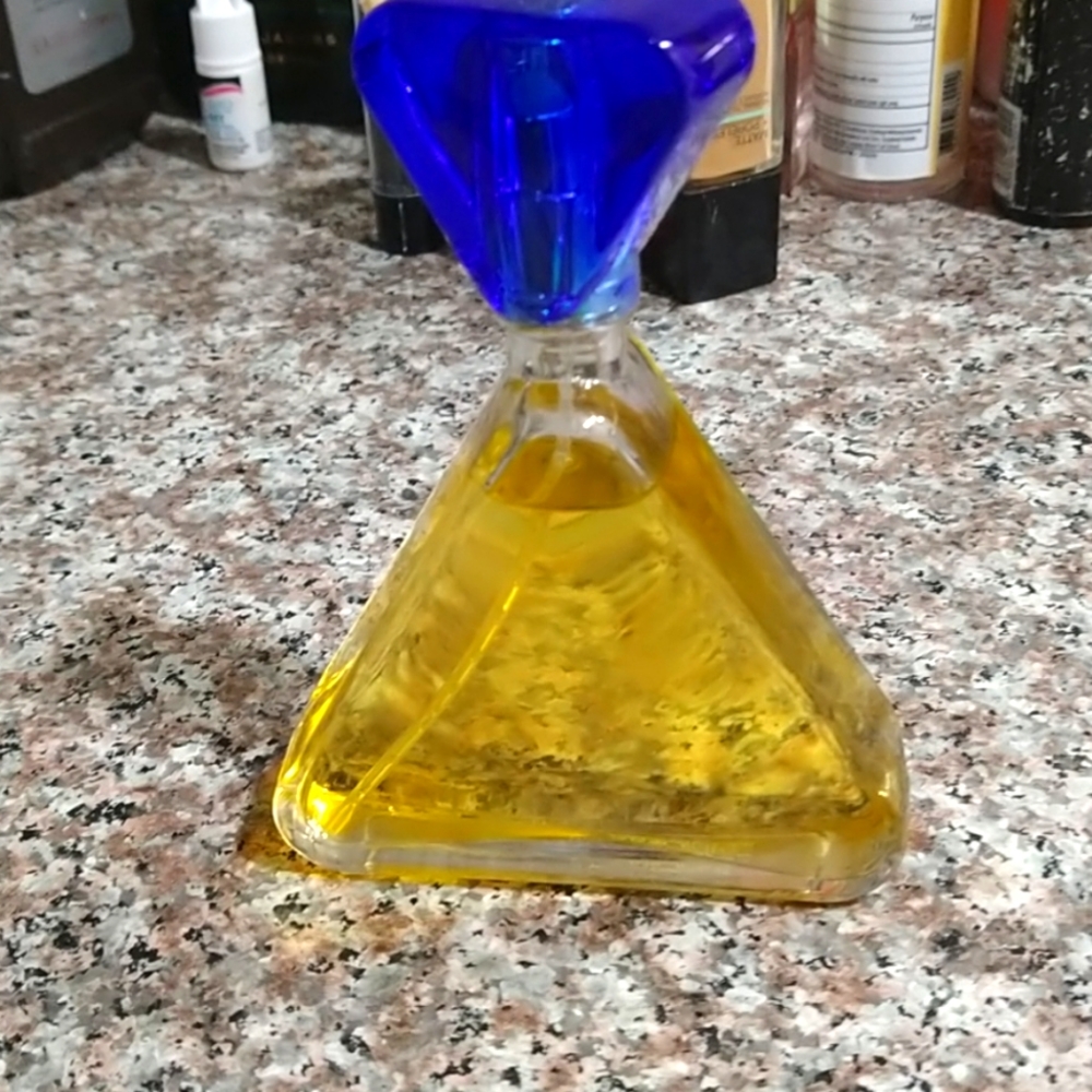 Liz claiborne perfume